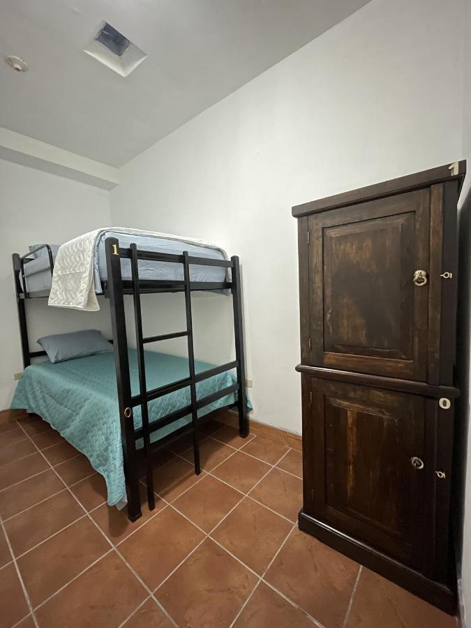 Zoola Suites Antigua Dış mekan fotoğraf